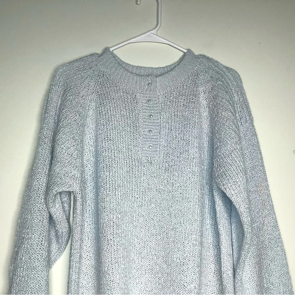 < Vintage Pearl River Baby Blue Acrylic Sweater > - Picture 4 of 4